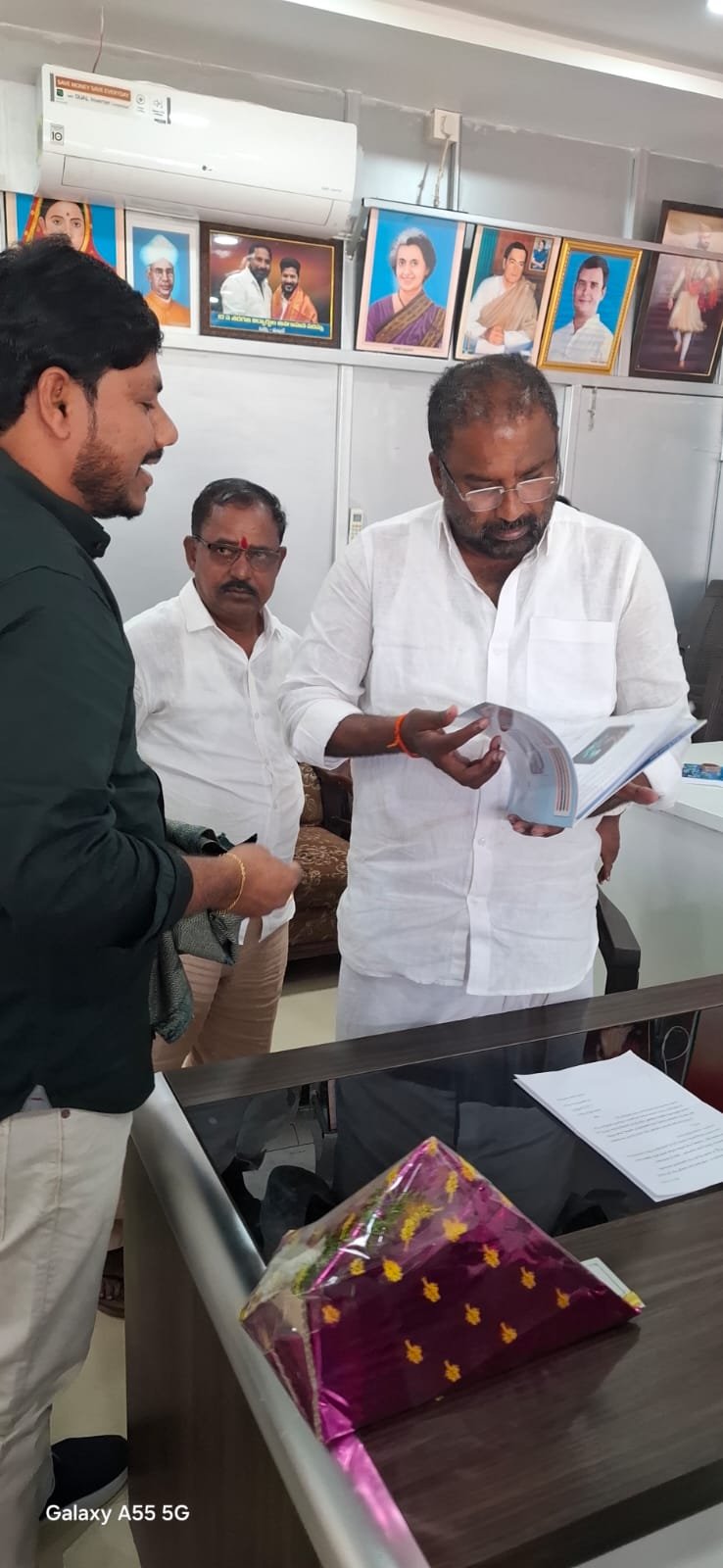 Minister Visit 10